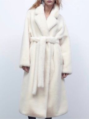 Zara Cream Faux Fur Coat